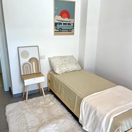 New Seaside Luxury 2 Camere, 2 Bagni, Box Auto Gratuito2 Bdr, 2 Bathrooms Free Indoor Parking * Alba Adriatica