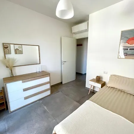 New Seaside Luxury 2 Camere, 2 Bagni, Box Auto Gratuito2 Bdr, 2 Bathrooms Free Indoor Parking * Alba Adriatica