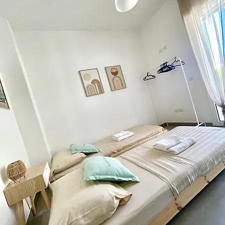 Appartamento New Seaside Luxury 2 Camere, 2 Bagni, Box Auto Gratuito2 Bdr, 2 Bathrooms Free Indoor Parking Alba Adriatica